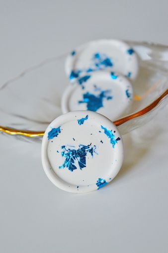 sigiliu-ceara-autoadeziv-foita-albastru-regal-1