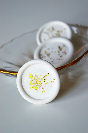 sigiliu-ceara-autoadeziv-glitter-auriu-1