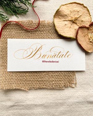 Culoare perlata caligrafie Sunkissed Yellow