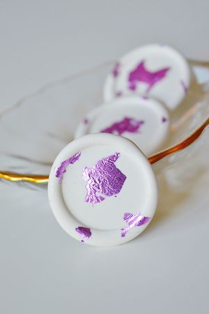 Sigiliu ceara autoadeziv foita violet