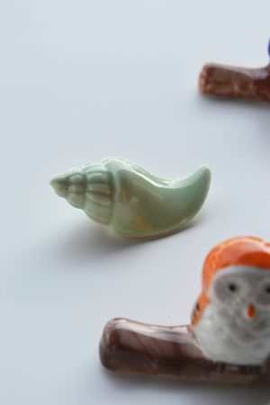 suport-pensula-toc-caligrafie-scoica