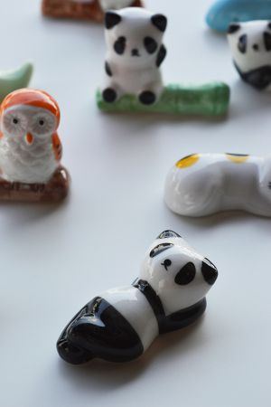 suport-toc-oblic-caligrafie-urs-panda-relax