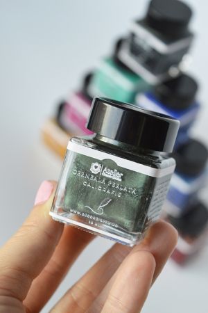 cerneala-verde-olive-caligrafie-lichida