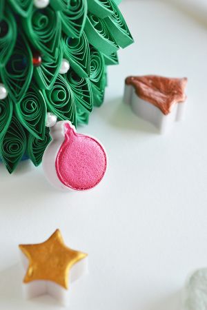 cerneala-caligrafie-roz-ciclam-colectie-craciun-solida