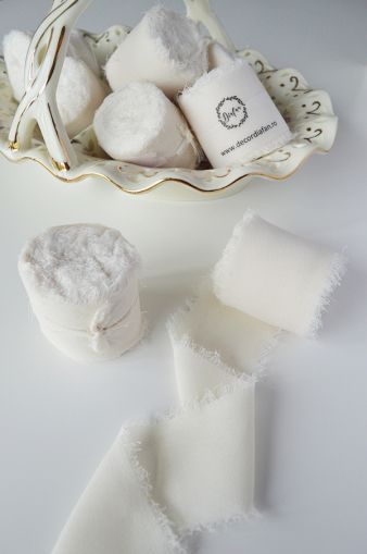 panglica-matase-alb-unt-1