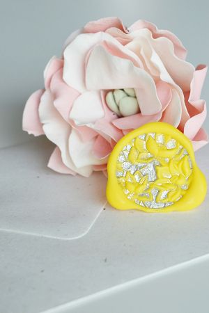 sigiliu-ceara-invitatie-cu-pigment-argintiu-1-invitatii-nunta-sau-botez