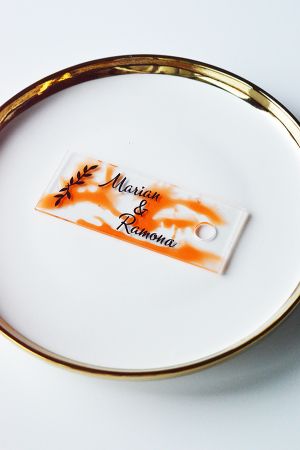 marturie-nunta-plexiglas-nume-invitati