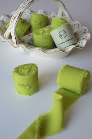 Panglica matase verde lime